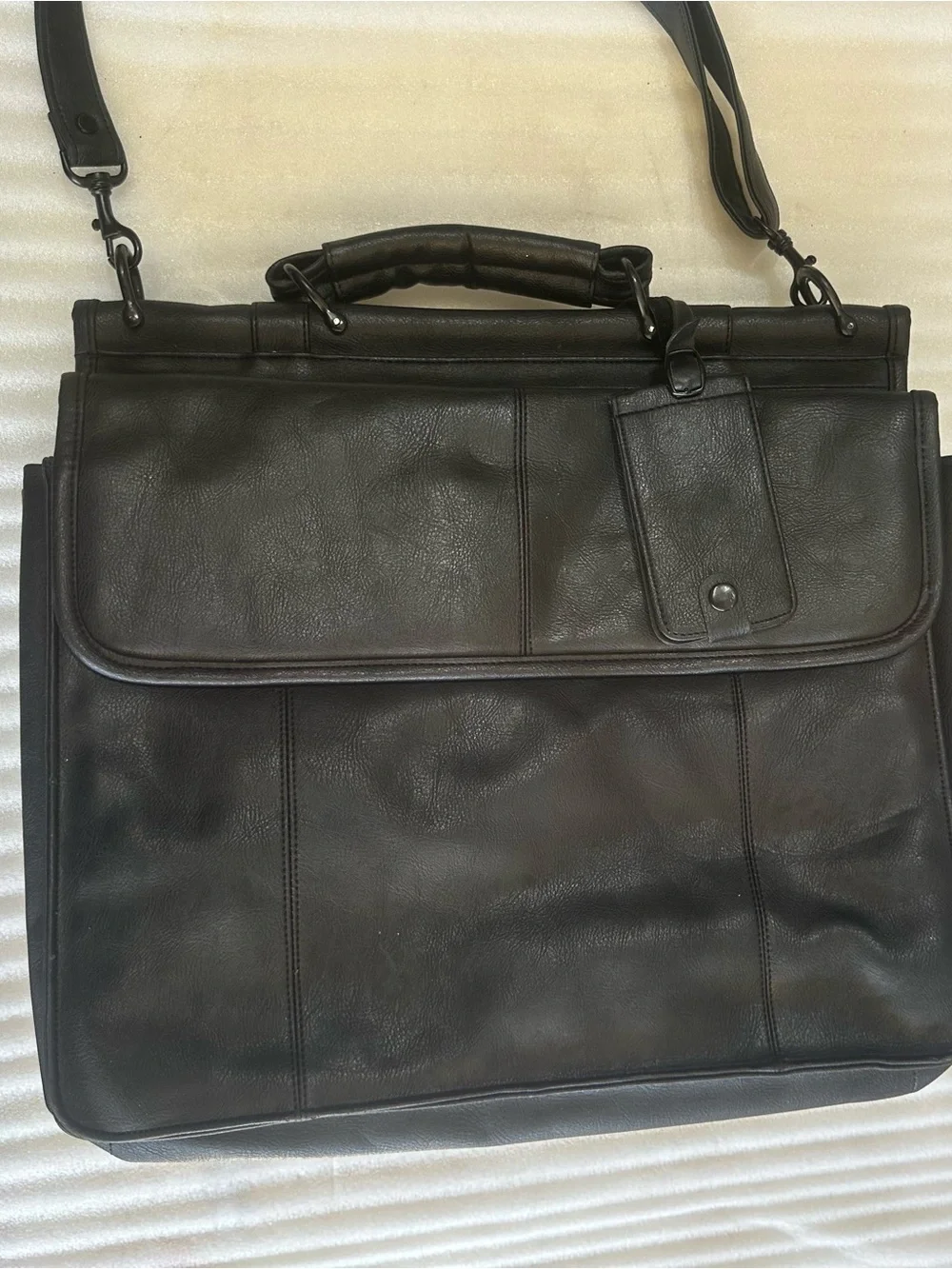 Leather Briefcase Messenger Bag in Black - Men’s Professional Carry